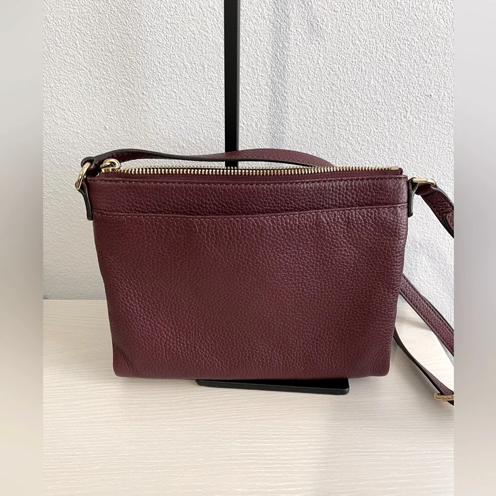 MICHAEL KORS Burgundy Leather Gold Hardware Crossbody Purse - Picture 2 of 7